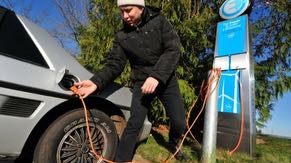 Intel campuses in Oregon provide electric vehicle charging stations for employees.